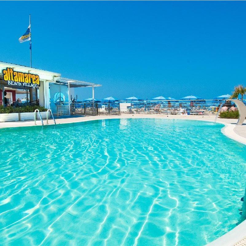 Hotel Arena Cattolica Exterior foto